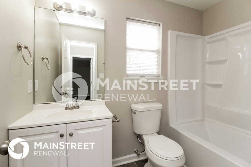 Building Photo - 3800 Broomstraw Ct