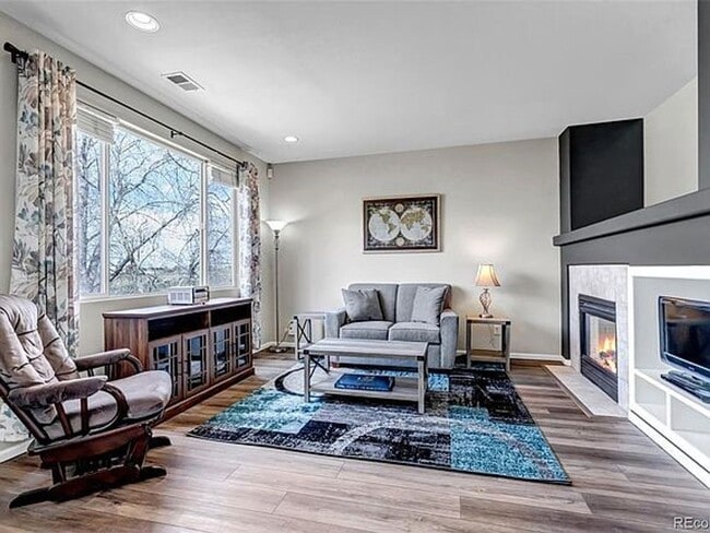 Building Photo - Beautiful home for rent Parker CO on corne...