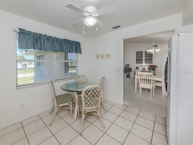 Building Photo - 5800 Sabal Trace Dr