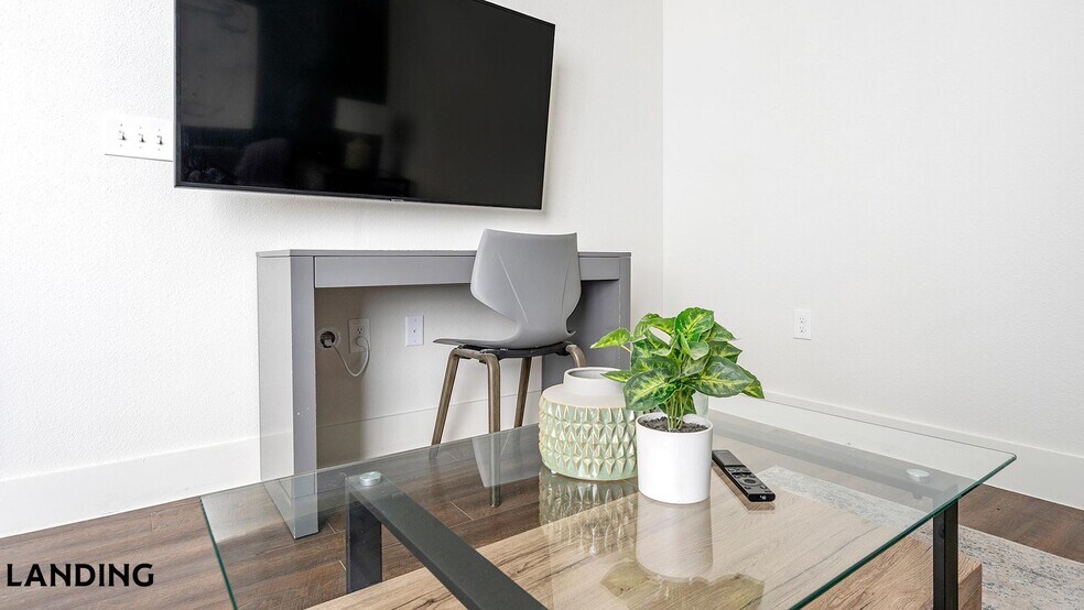 Building Photo - 20915 Wilderness Oak