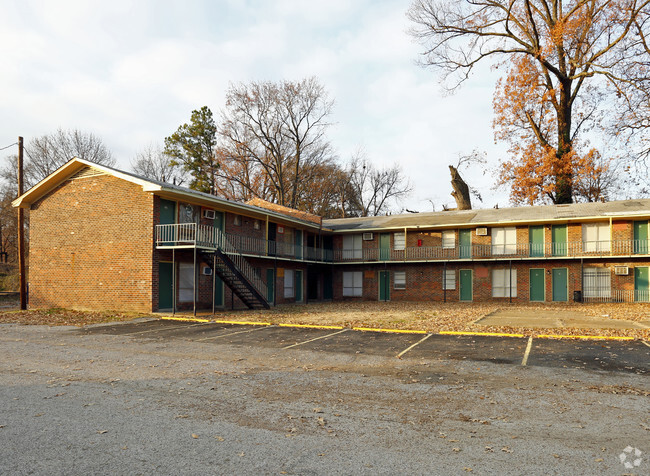 Building Photo - Pendleton Court