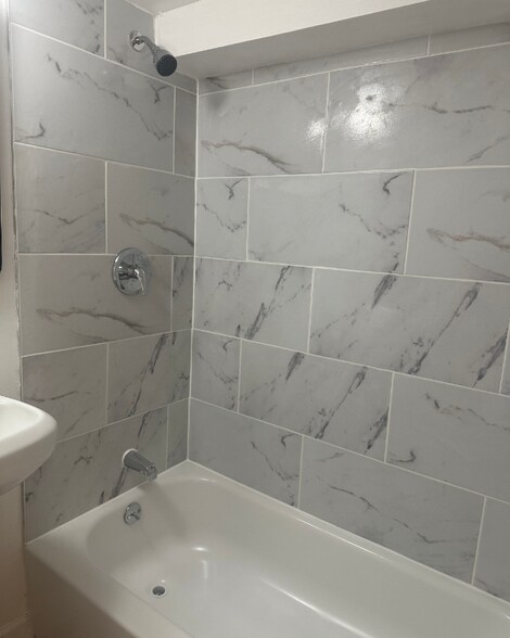 Building Photo - 11727 Veirs Mill Rd