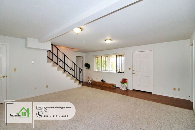 Building Photo - 3112 Riesling Path