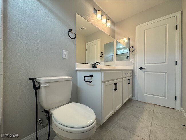 Building Photo - 8957 Eudora Ave