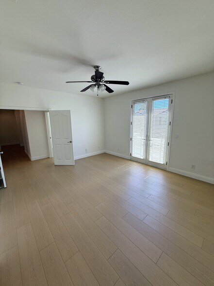 Building Photo - 5424 Knotty Pine Way