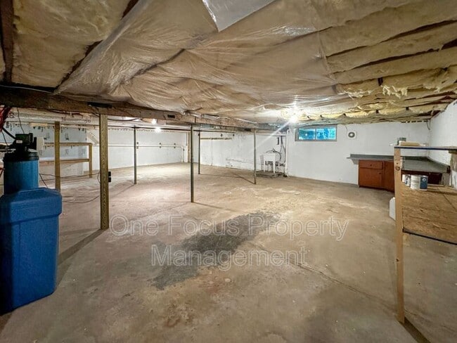 Building Photo - 229 Quenshukney Rd