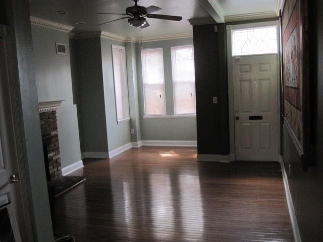 Building Photo - 735 6th St NE