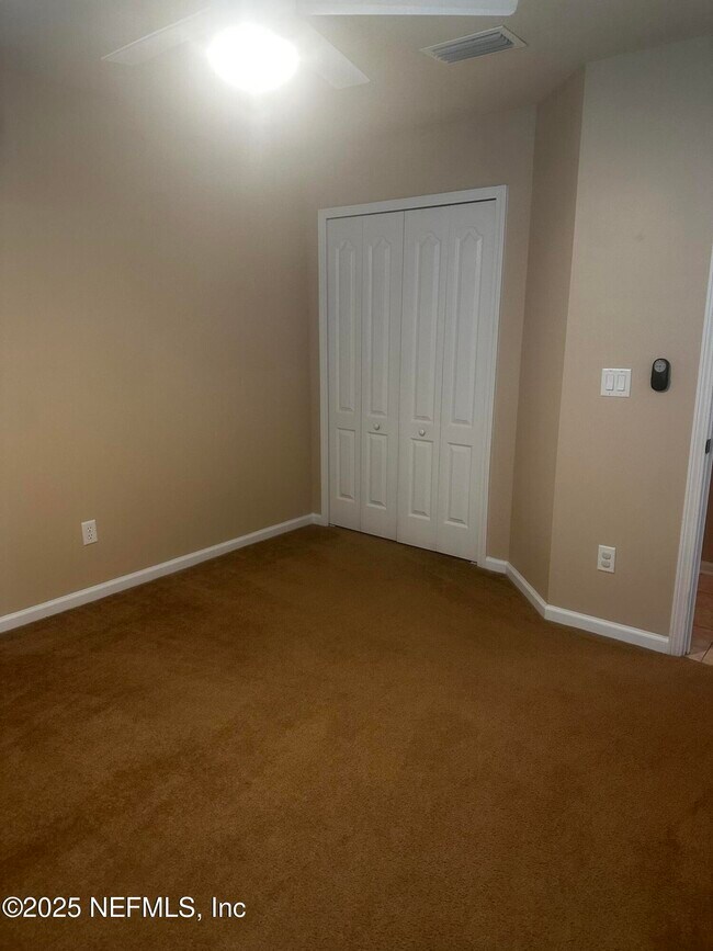 Building Photo - 45157 Ingleham Cir