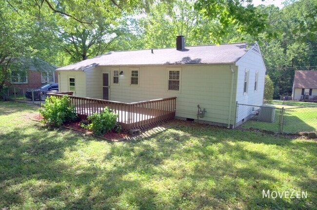 Building Photo - 3428 Cheyenne Rd