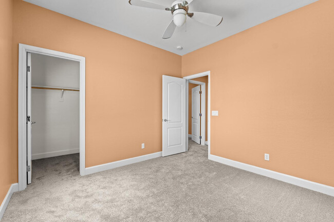 Building Photo - 2771 E Wisteria Dr