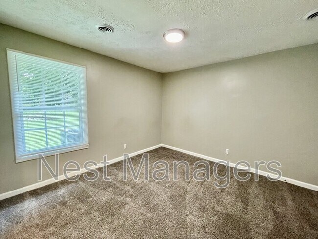Building Photo - 6405 Lorell Ct