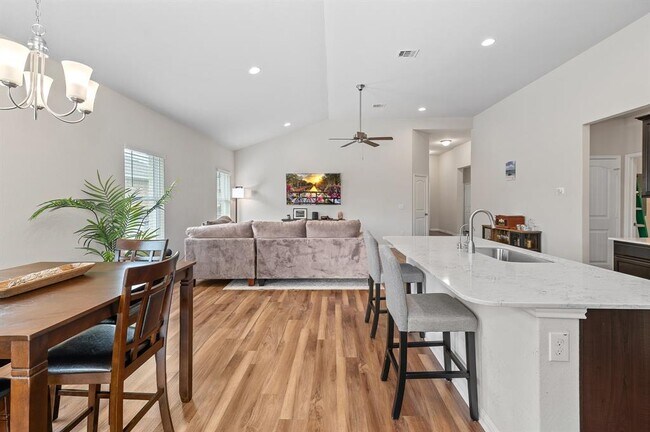 Building Photo - 4348 Rockbrook Farms Ln