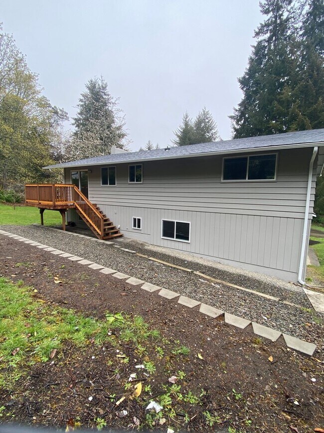 Building Photo - 4 Bedroom, 2.5 Bath 2 Car Garage, Brand Ne...