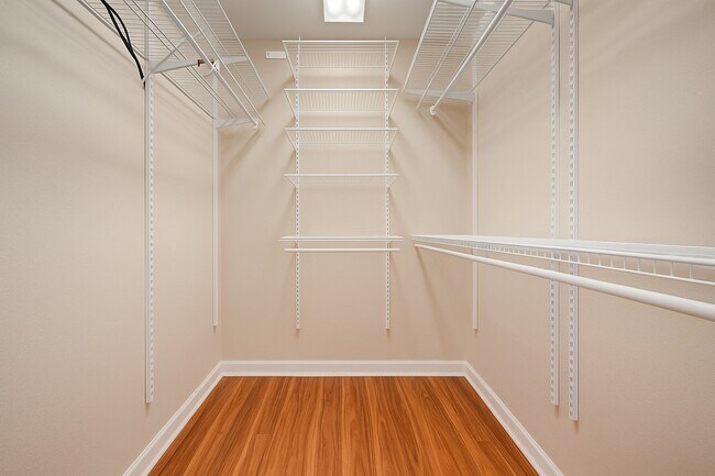 Building Photo - 1311 Antoine Dr