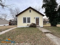 Building Photo - 221 Rosewood St