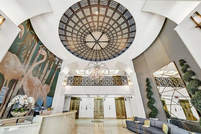 Building Photo - 255 Evernia St