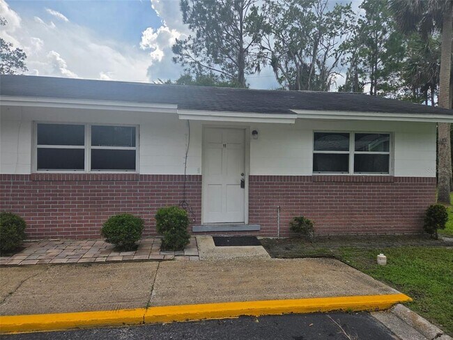 Primary Photo - 401 Hibiscus Ave