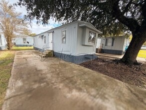 Building Photo - Affordable Sulphur 1-Bedroom with Bonus Room