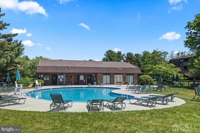 Building Photo - 124 Wood Mill Dr