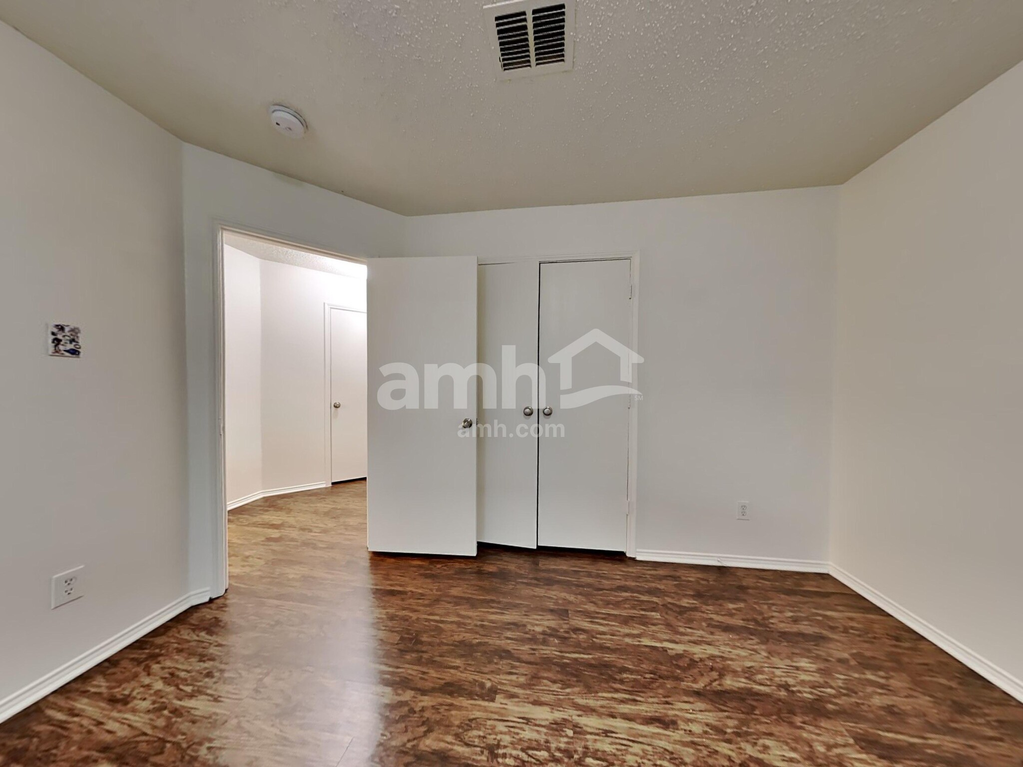 Building Photo - 4105 Hunters Creek Dr