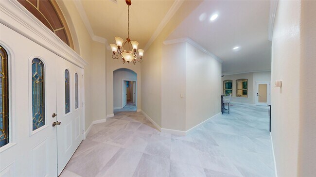 Building Photo - 119 April Waters Dr W