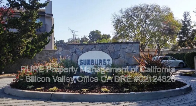 Building Photo - 2290 Sun Glory Ln