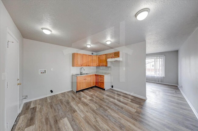 Building Photo - 3621 Beasley Dr