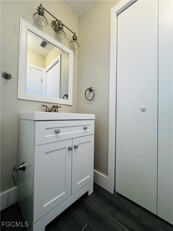 Building Photo - 4107 SE 18th Pl