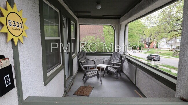 Building Photo - 5331 Charlotte St