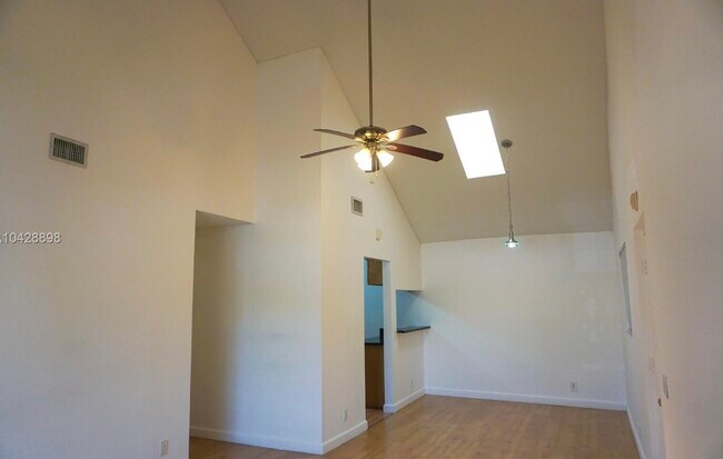 Building Photo - 10441 Mahogany Key Cir