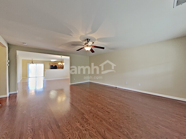 Building Photo - 3540 Harpeth Springs Dr
