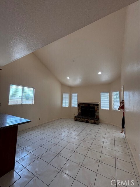 Building Photo - 9744 Lime Ave