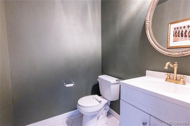 Building Photo - 2092 S Helena St