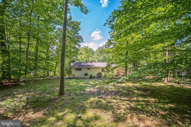 Building Photo - 7826 Glenister Dr