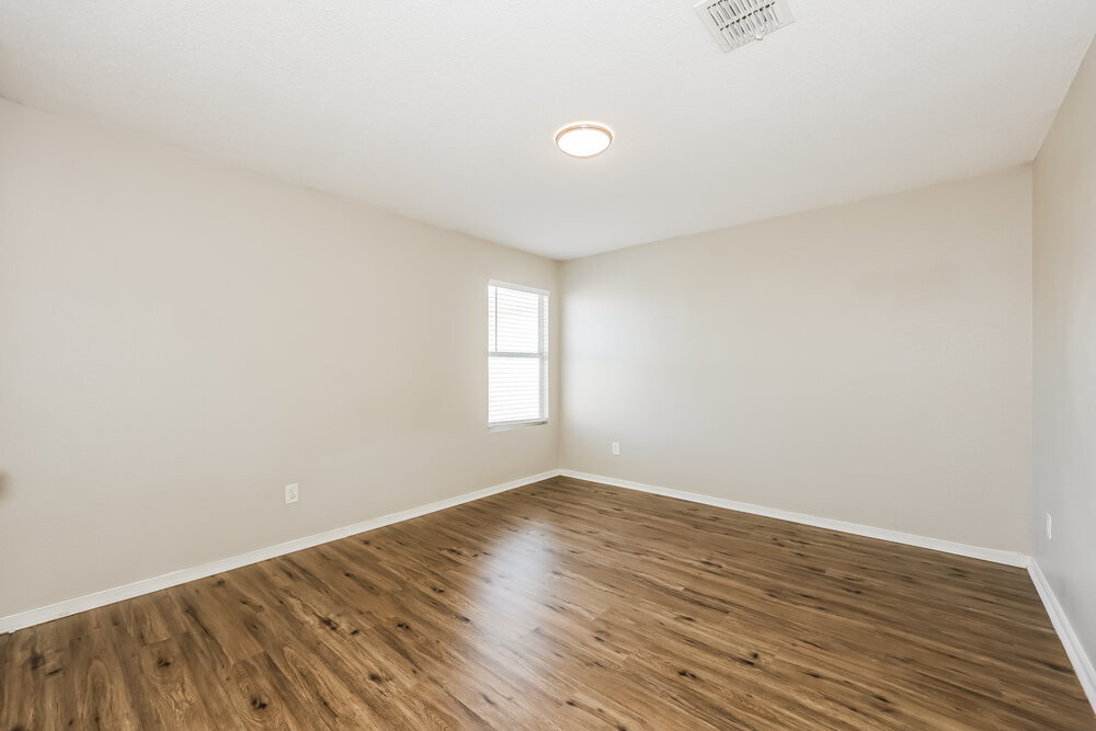 Building Photo - 8764 Stonebriar Ln