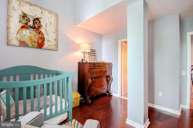 Building Photo - Gorgeous Canton Shipyard 2bd/2ba Condo w/ W/D, Parking Spot and more! Available now