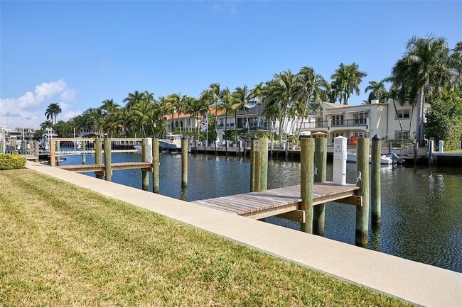 Building Photo - 160 Isle of Venice Dr