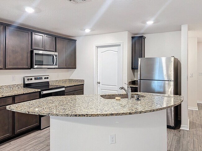 Building Photo - 5426 Companion Ln