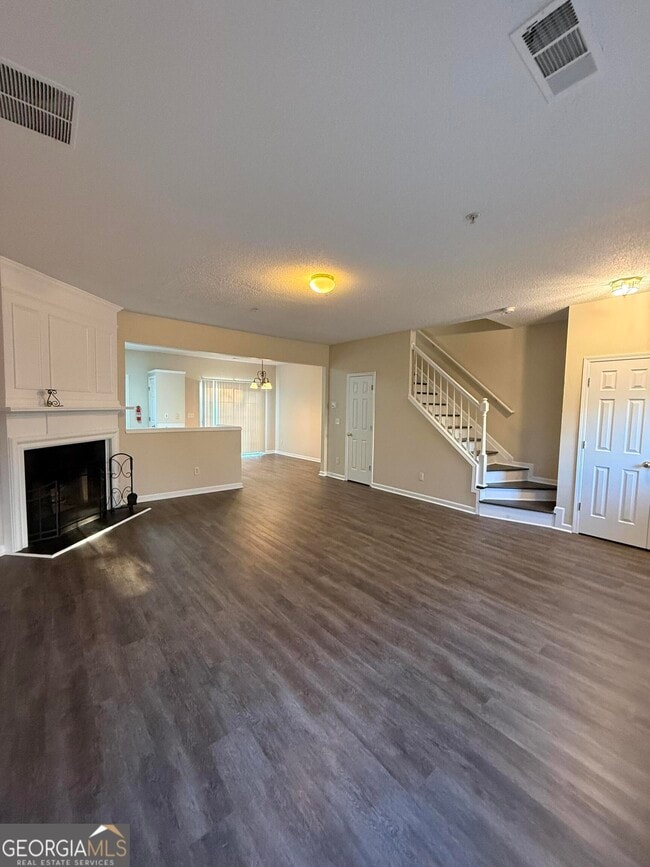 Building Photo - 2765 Ashleigh Ln