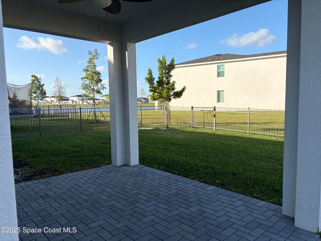 Building Photo - 1919 Croft Inlt Dr NW