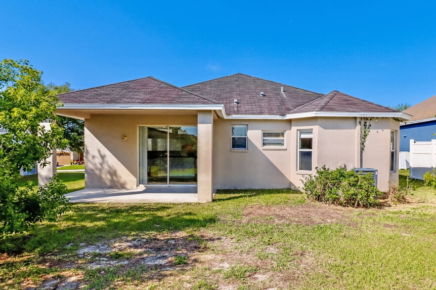 Building Photo - 14219 Holly Hammock Ln