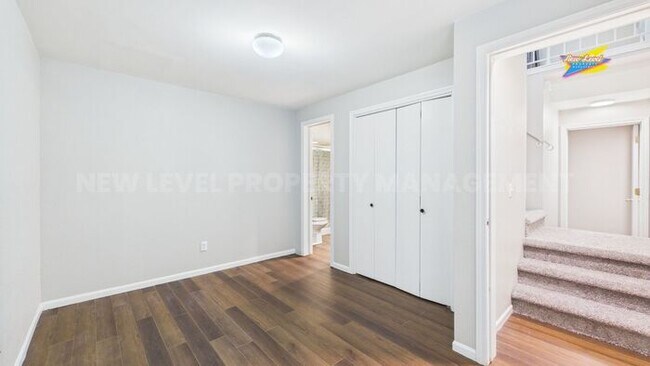 Building Photo - 1717 S Cypress St