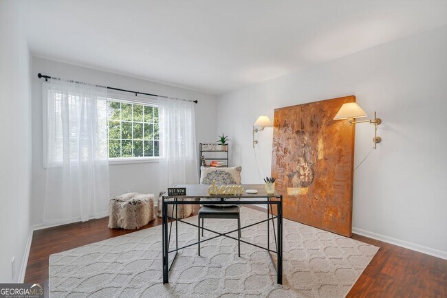 Building Photo - 1445 Monroe Dr NE