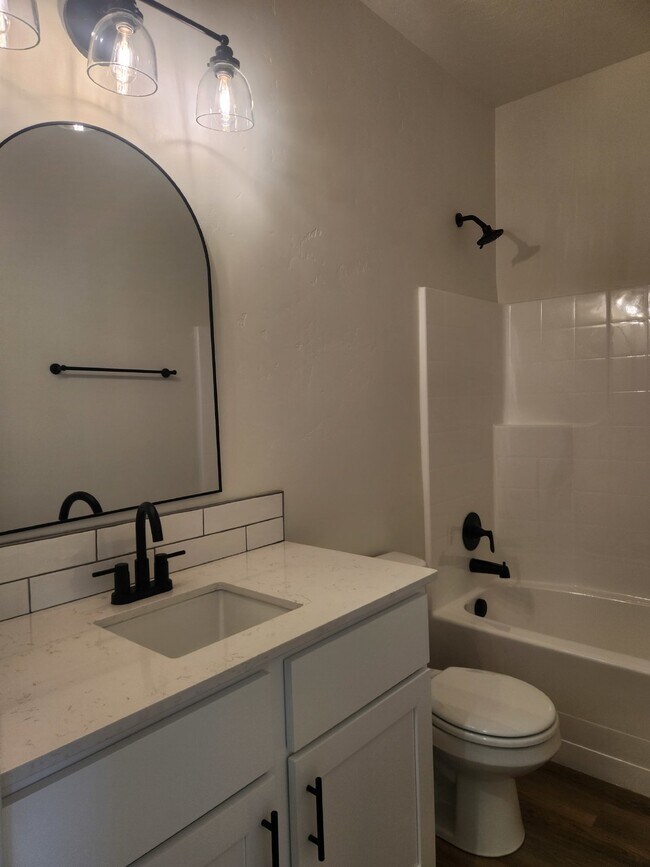 Building Photo - "Modern Comfort Awaits: Spacious and NEW 3-Bed Townhouse Available June 1st!
