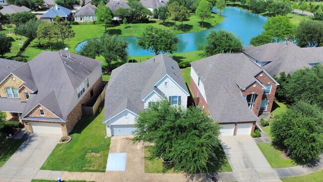 Building Photo - 13127 Barn Course Dr