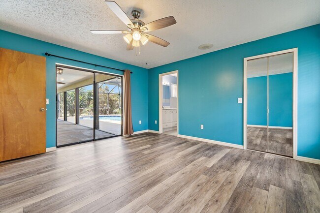 Building Photo - 149 NE Sagamore Terrace