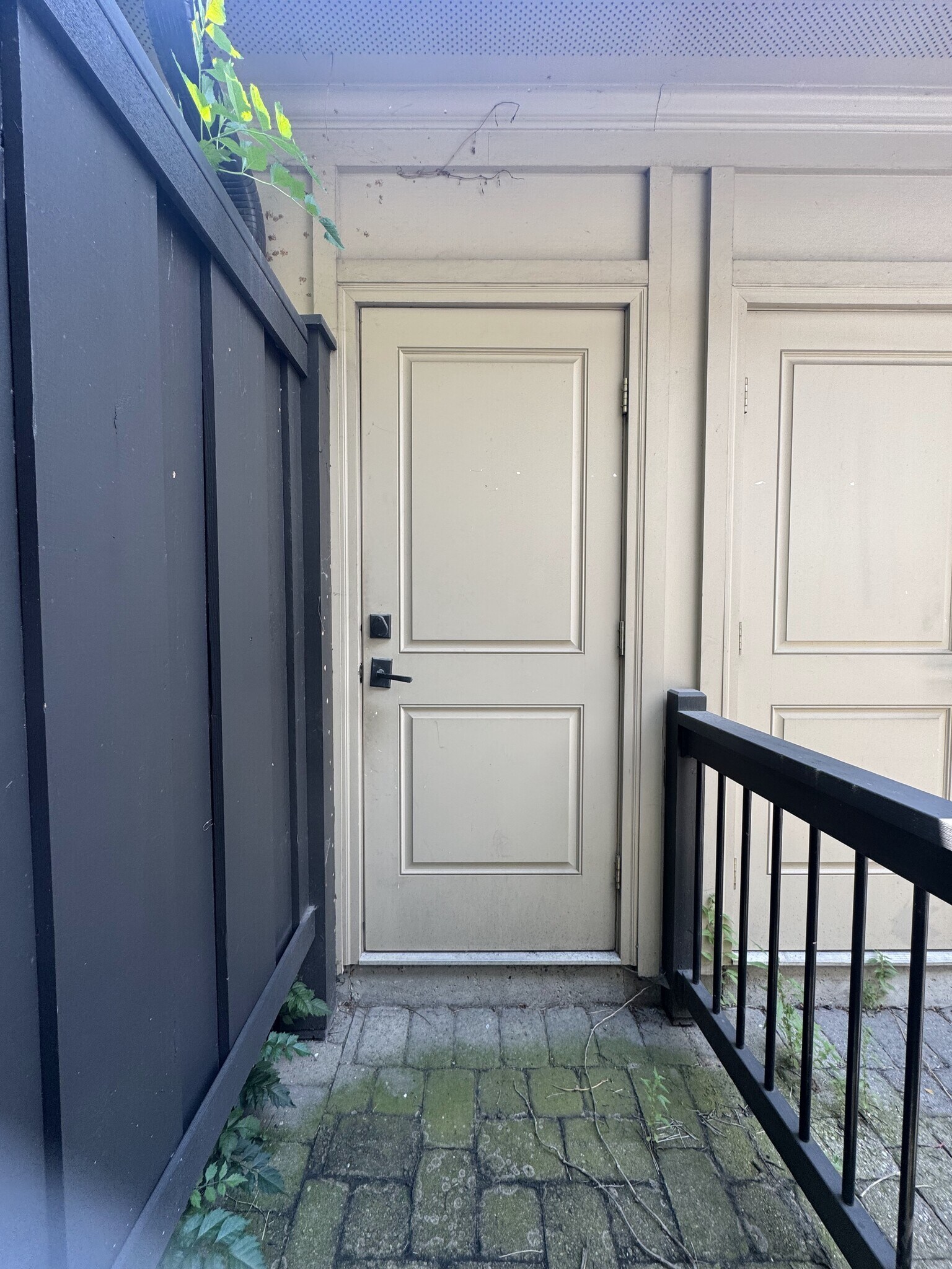 Building Photo - 71 N 5th St