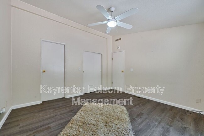 Building Photo - 2541 Deer Brush Ln