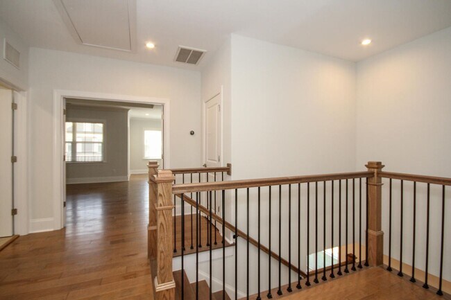 Building Photo - Beautiful John Wieland end unit townhouse ...