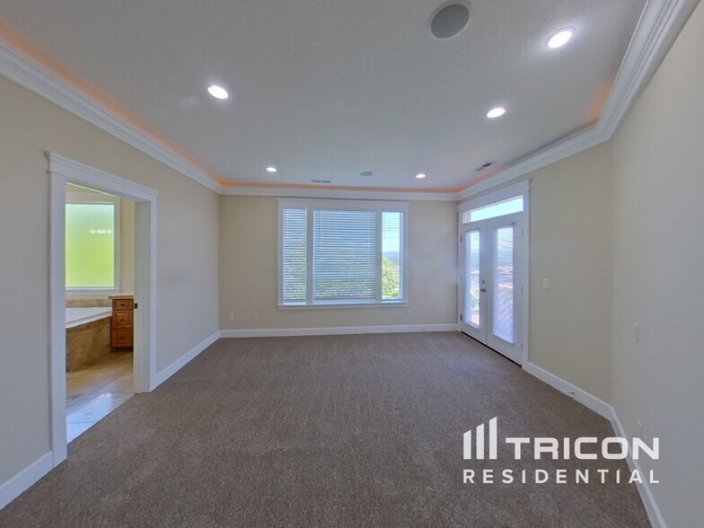 Building Photo - 3993 NW Currawong Ct
